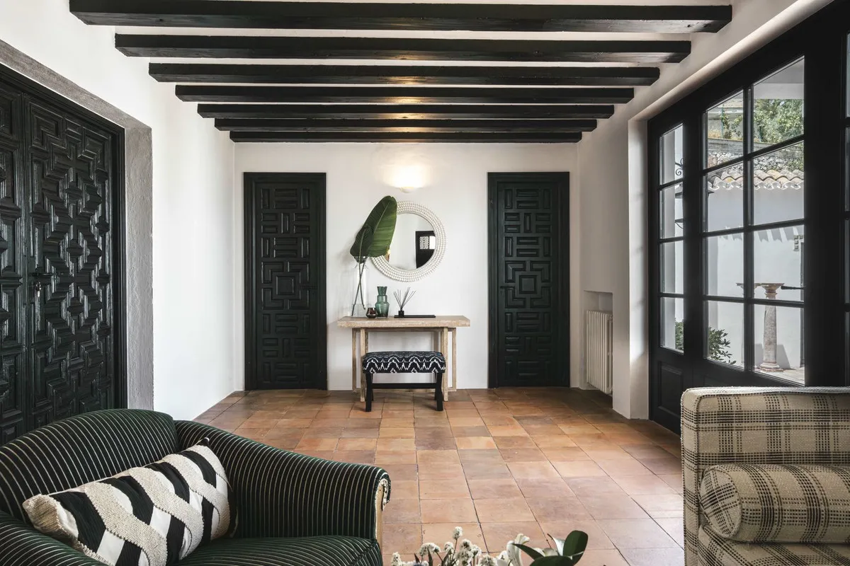 ad8c4275-4a8f-4a66-b0f1-78c7104f9eef