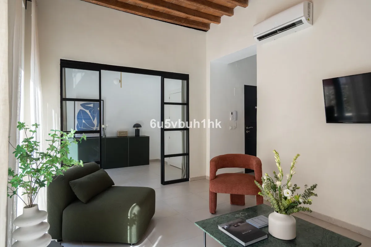 950616fa-f930-4402-a6df-cb97b2a22639