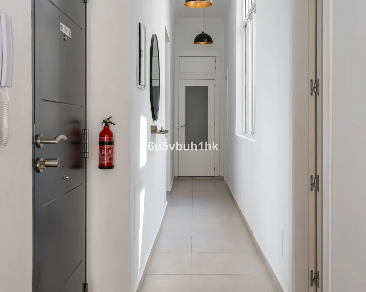 f4aa4b9c-16bc-40da-84a8-734e3330a29d