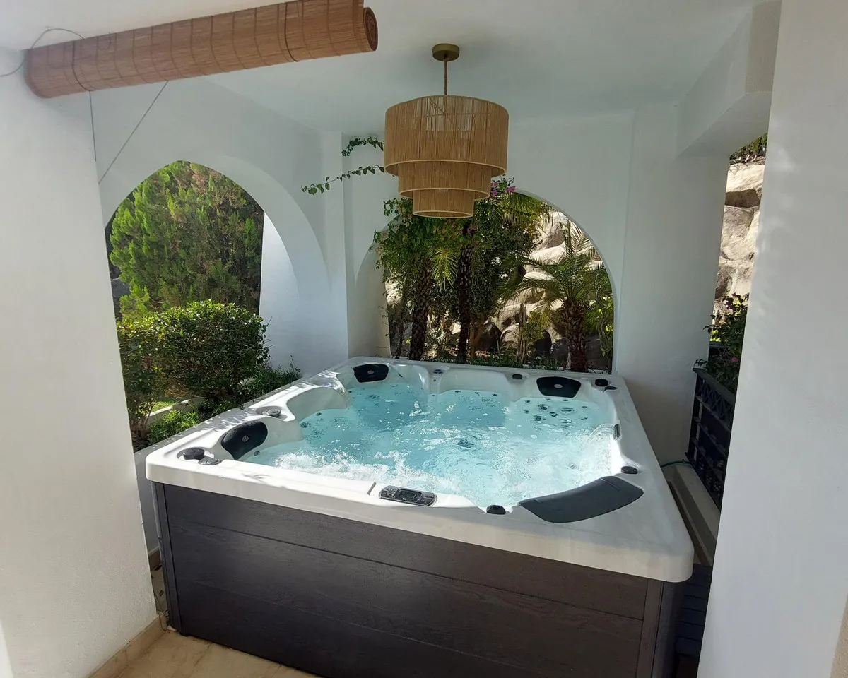 657a7765-f473-4bdd-b9eb-6d74f27130a7