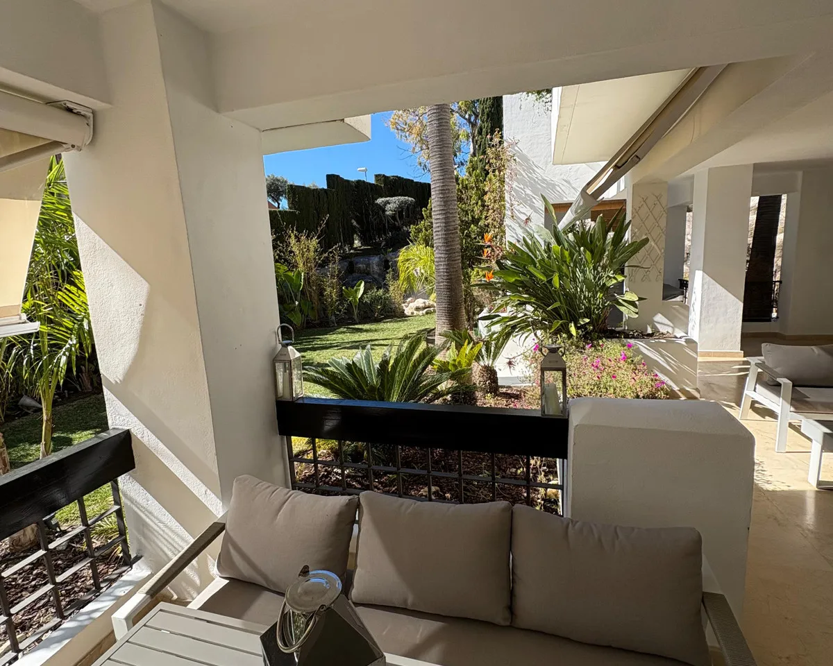 99a13c98-e237-4d97-8a7a-3ab5afed3dce