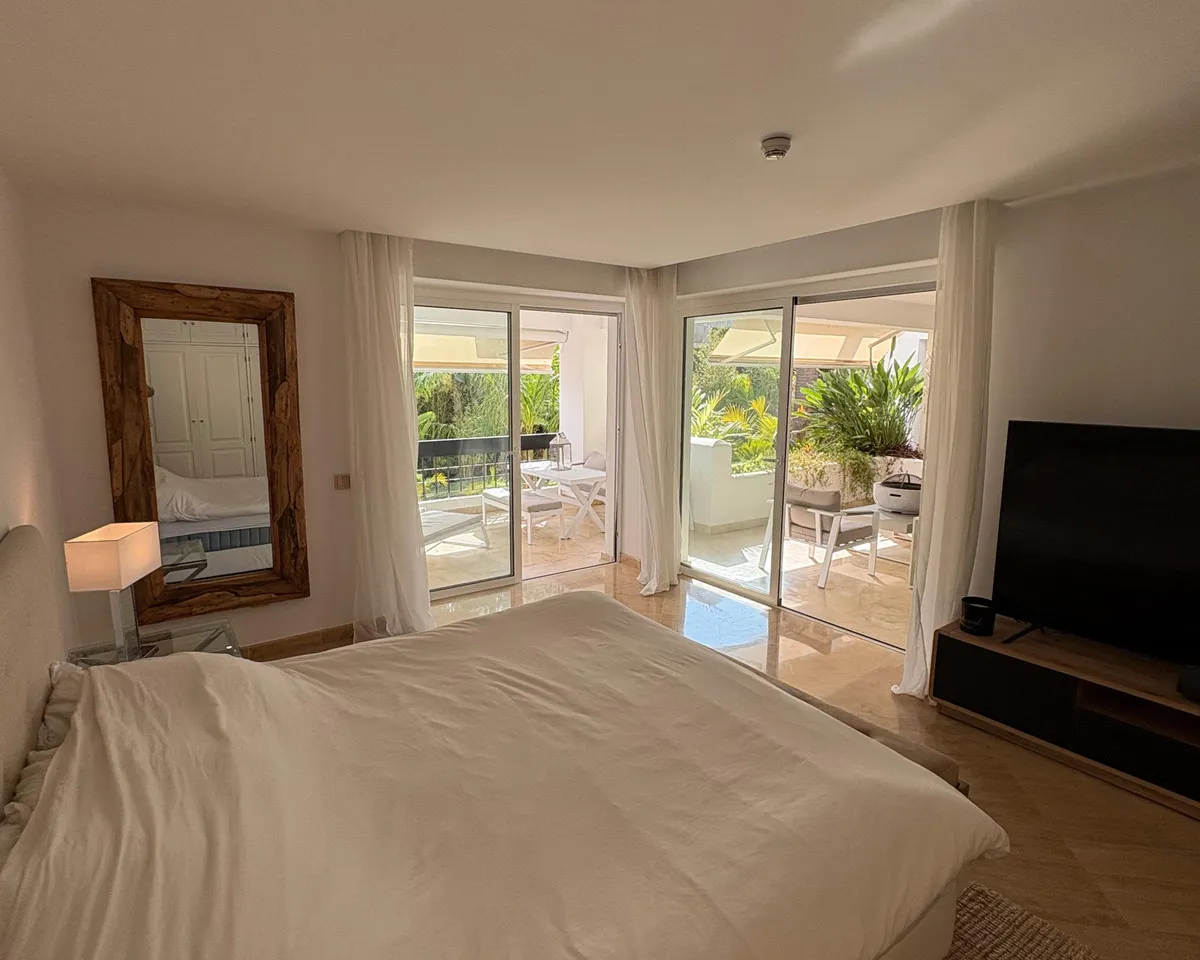 d2f7dd4c-1f5c-4a21-8331-ba0ccb1e7461