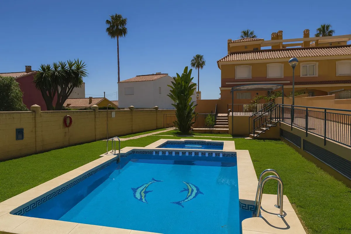 c39e215a-2439-4e54-81af-81d9b3a8dc15