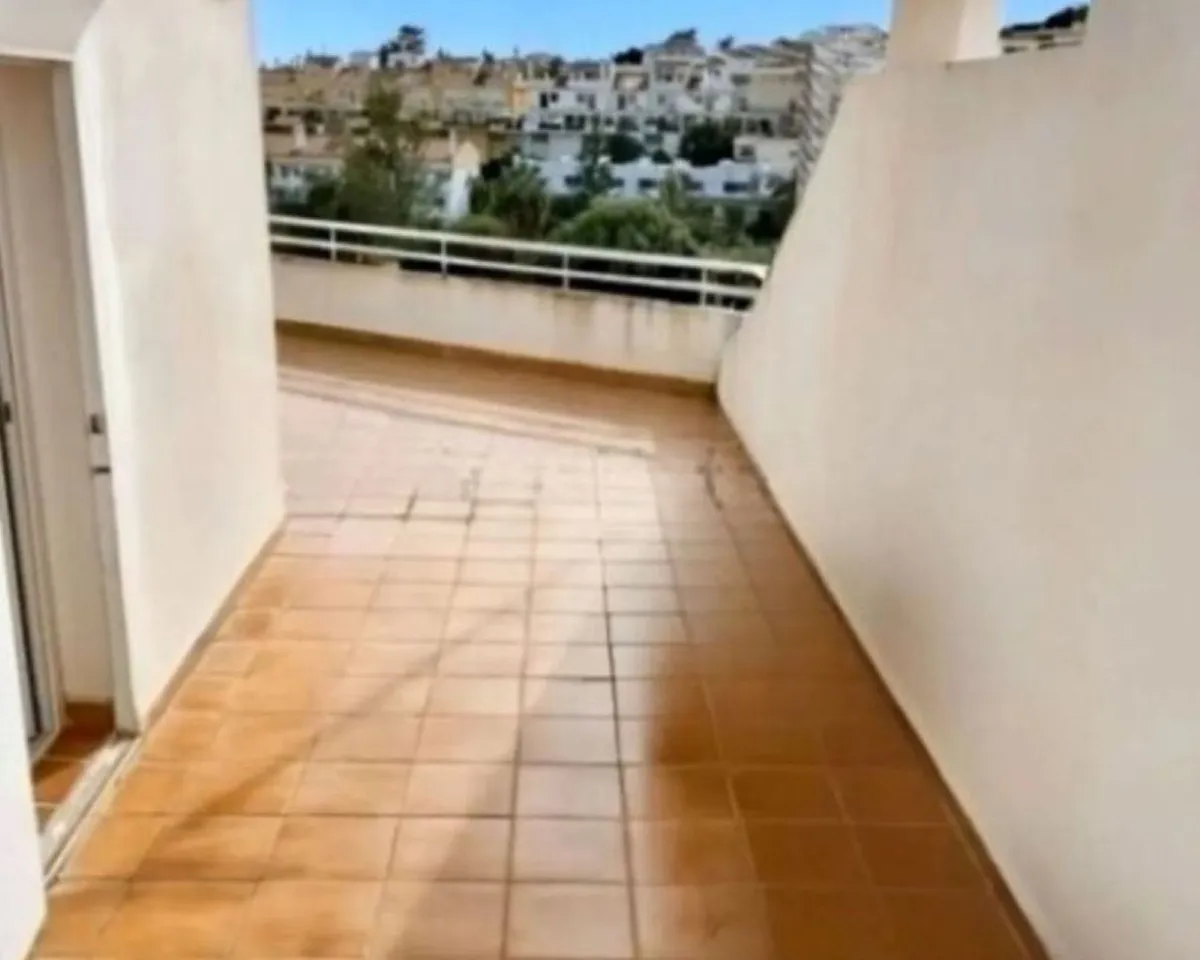 13b135e4-1119-46c3-893c-4b7d8484655f