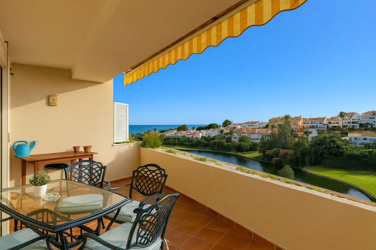 3e3e04c0-6adb-4b8d-b848-76d3b042b5a5