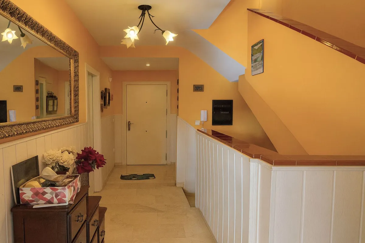 aeb15348-d00c-4efd-8432-344ff8ad48a9