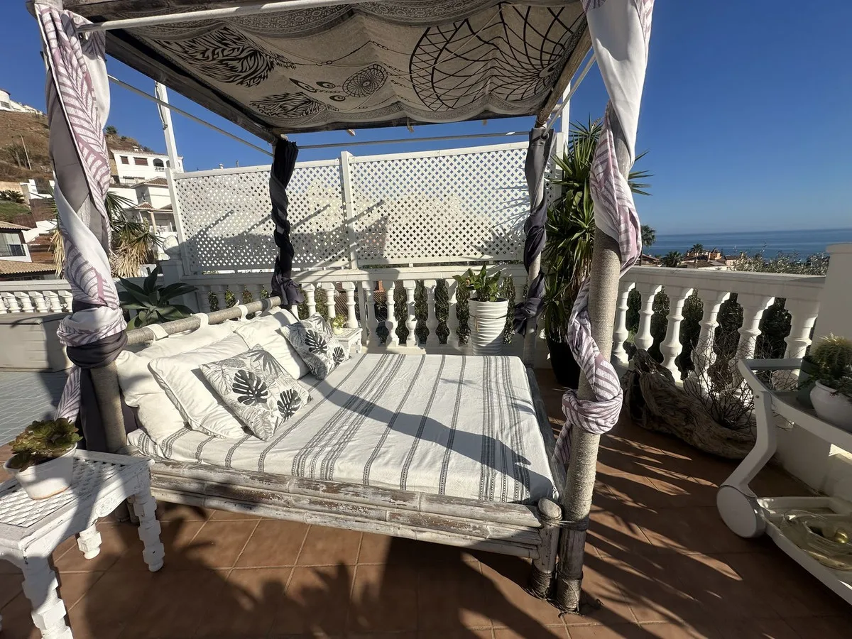 39de8831-e831-4e4c-b0ce-bc4a3395065a