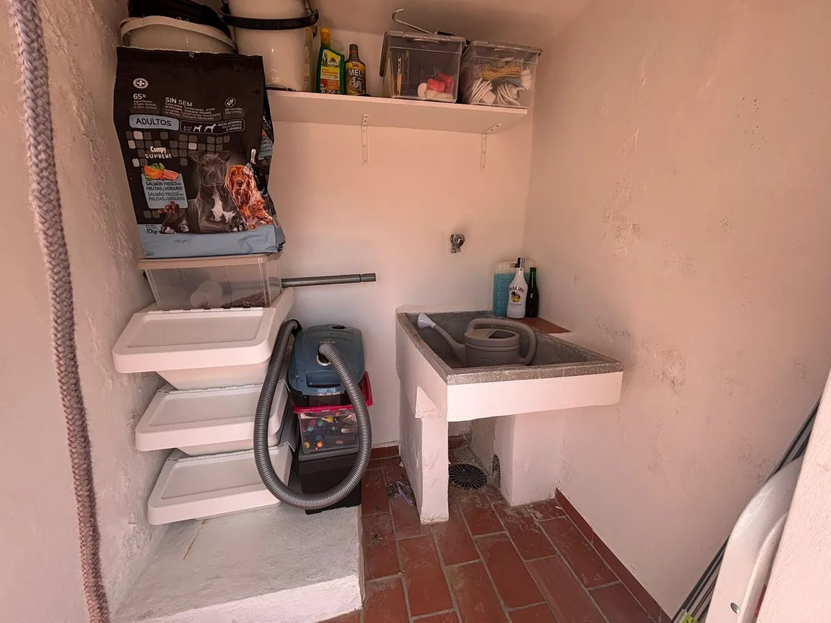 135c2ad7-31af-4ac3-bc68-7ff74cb3c742