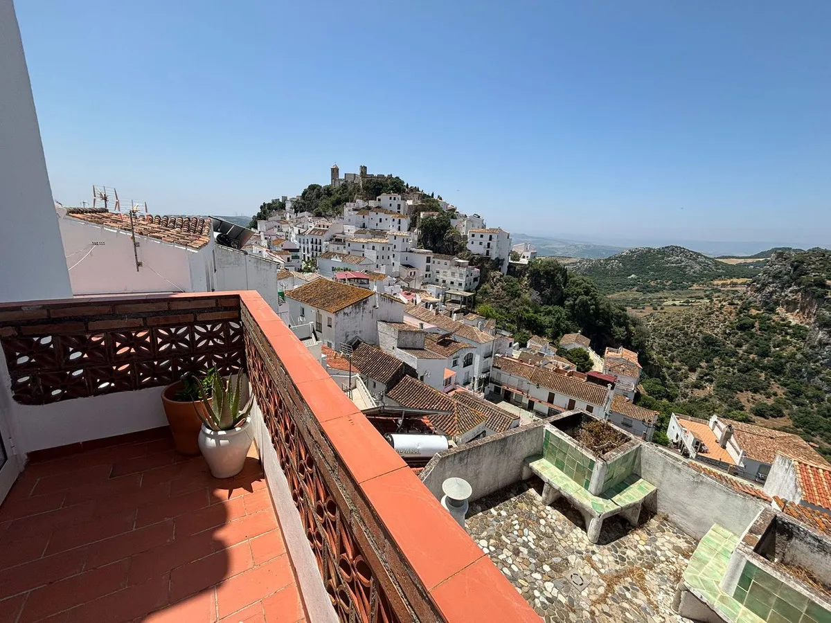 70e3f5c6-e84a-4dac-bae6-7ce9986c4f81