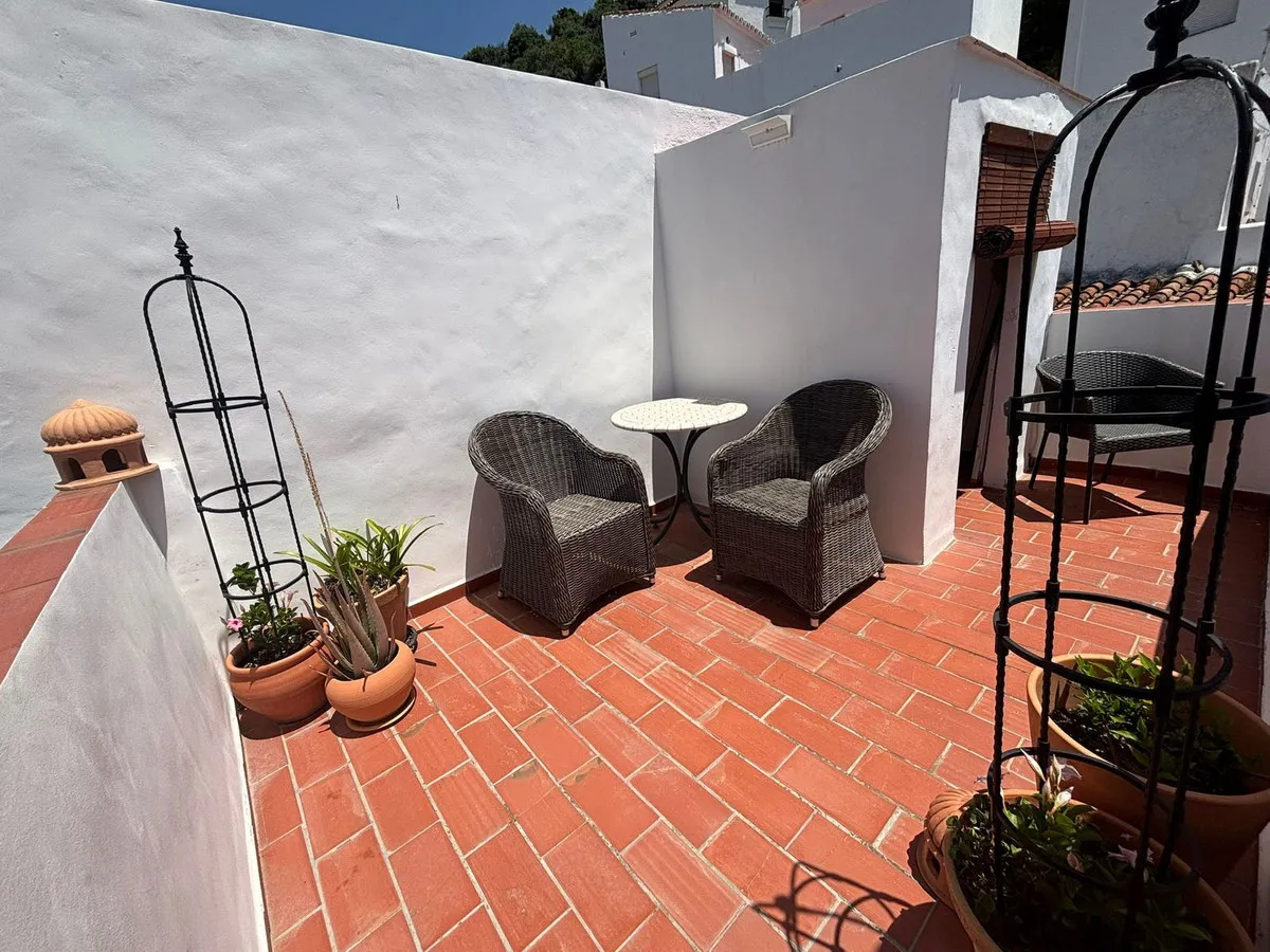 c6262f96-9654-4c29-9234-4eaf1c4b31d7