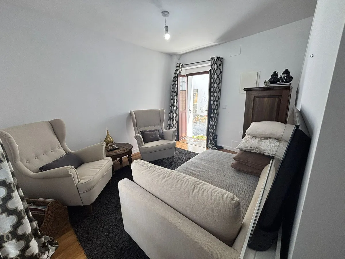 d5993217-5385-4afd-9557-00aa8b102733