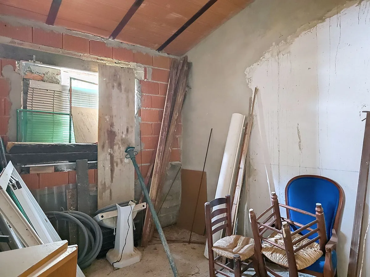 428c33d9-8055-48b7-9509-465a1ad41fec