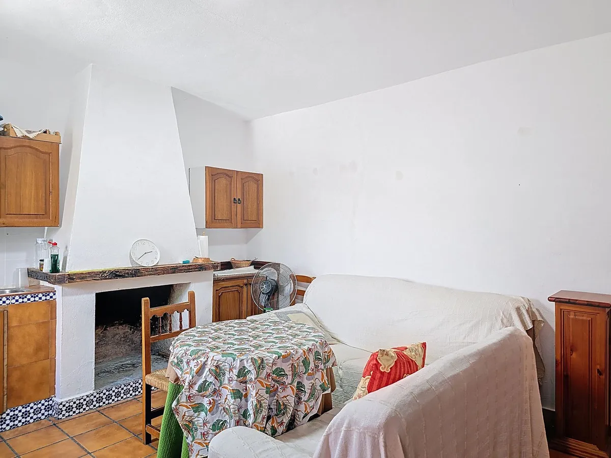 8c802851-b2ea-4136-8266-4a904a2343a8