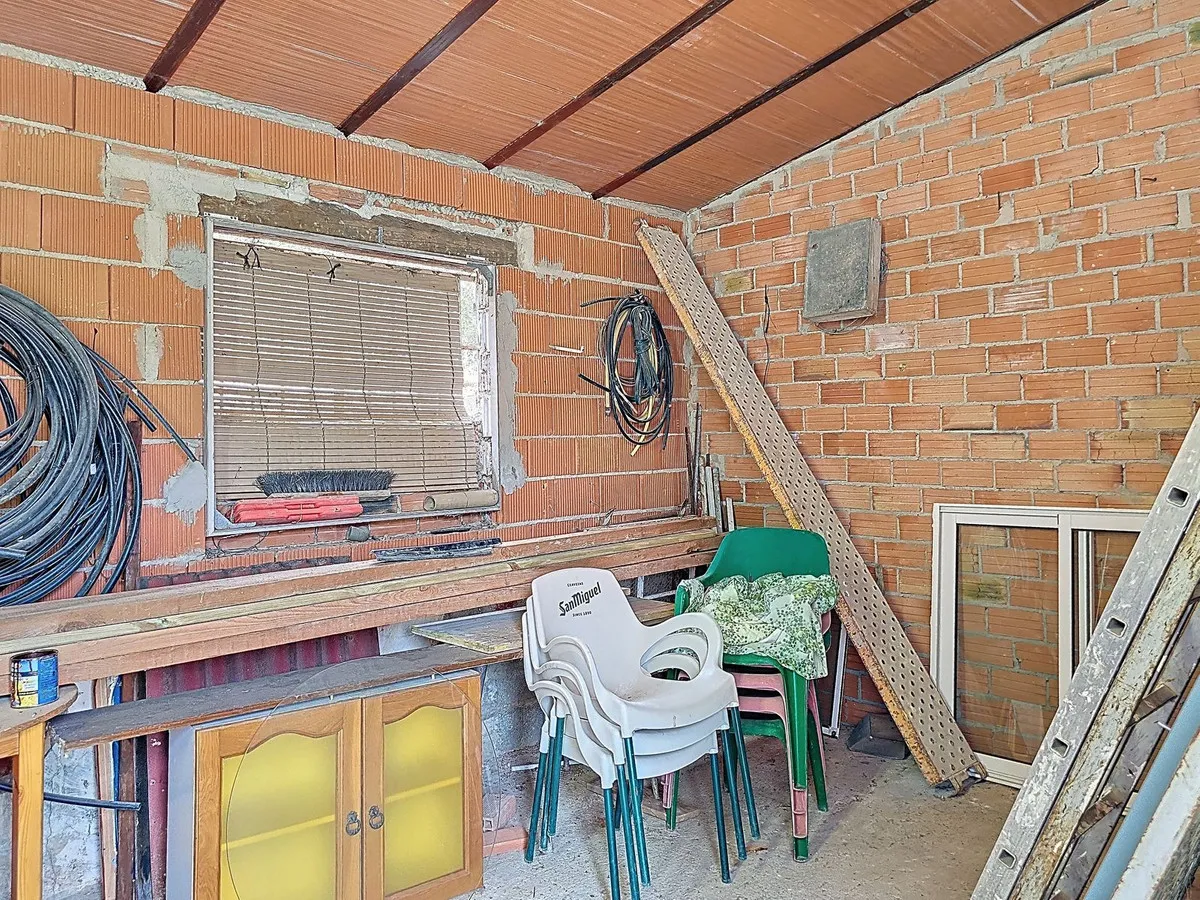 b1087da3-d8b4-49e1-bfd9-7922c5ff0f82