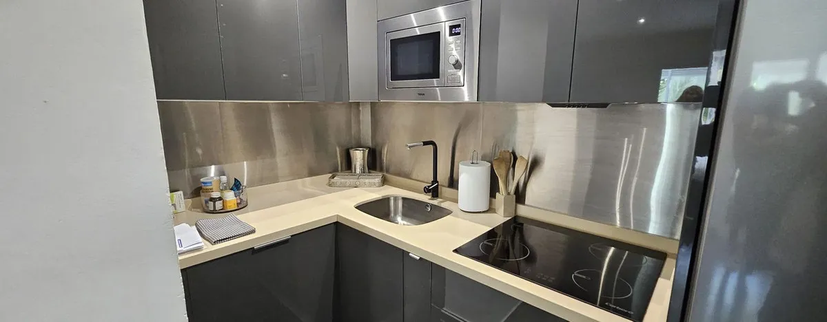 cdf00561-8d10-4bb2-9a94-ba22f66a0010