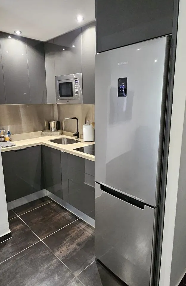 df7d2df9-26c2-4e56-9085-54287d5ada8b