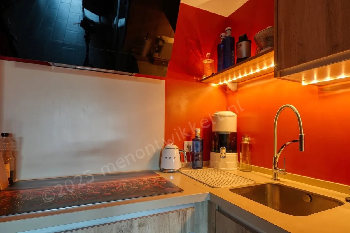 5107d062-1890-4930-b8f0-5d09434a9888