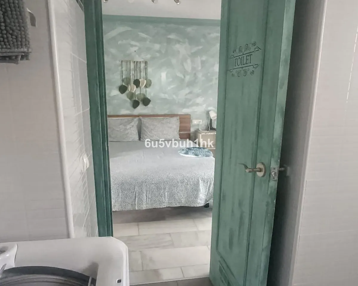 25fe76a4-2547-48c6-a58c-275ac3b051a3