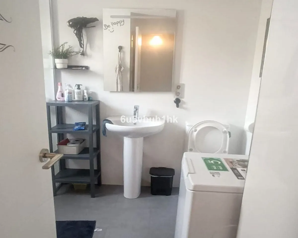 26b4da37-e48c-489d-a5b9-90645a86ea46