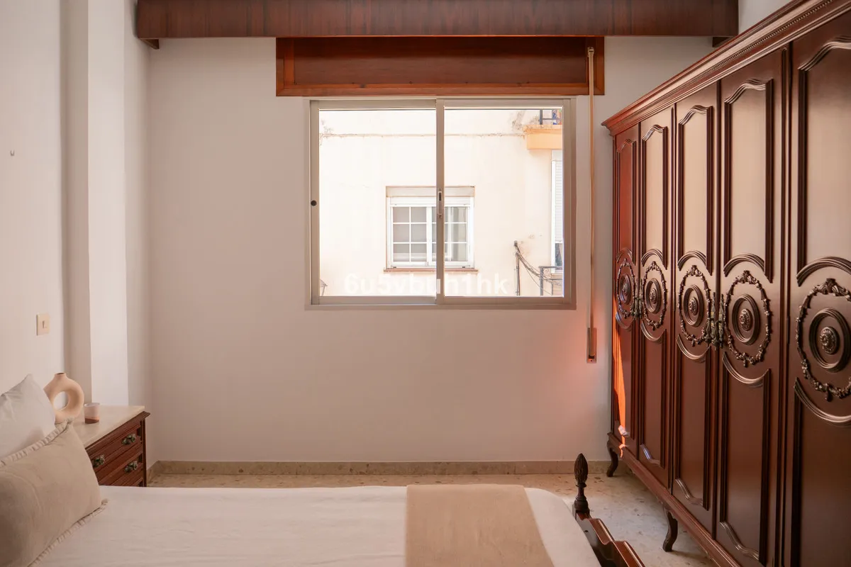 1d2d01aa-58fe-4054-a3fc-d3d5691c1cbb