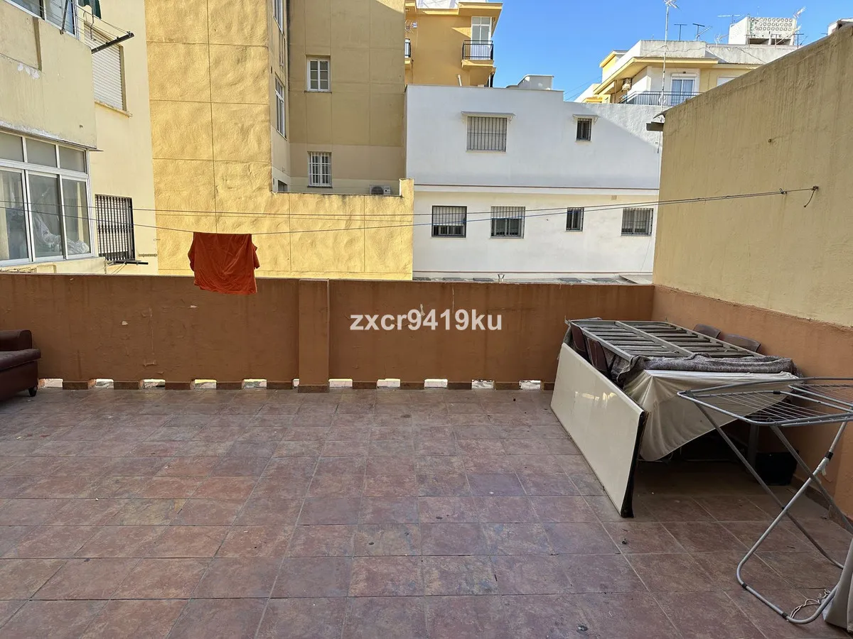 65fde68e-8d9d-4183-89ef-4762f1ddae00