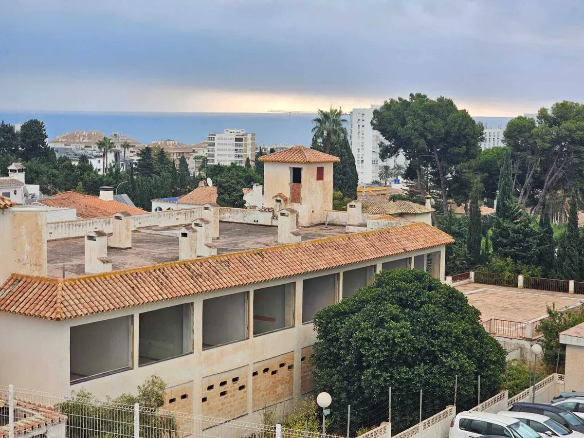 14b5f0eb-b04c-405c-bdc0-f99c211505f2