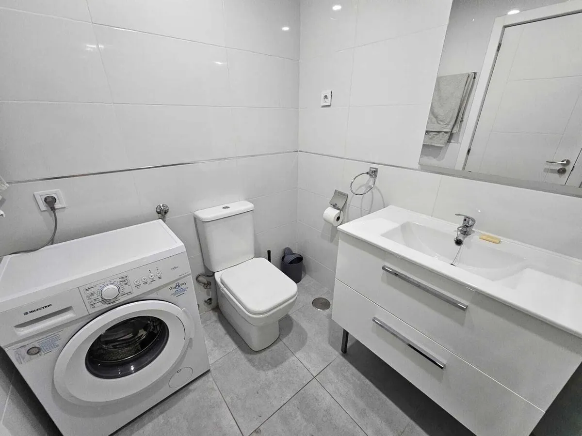 1b382828-9c9a-4a22-aa47-935a358394c7