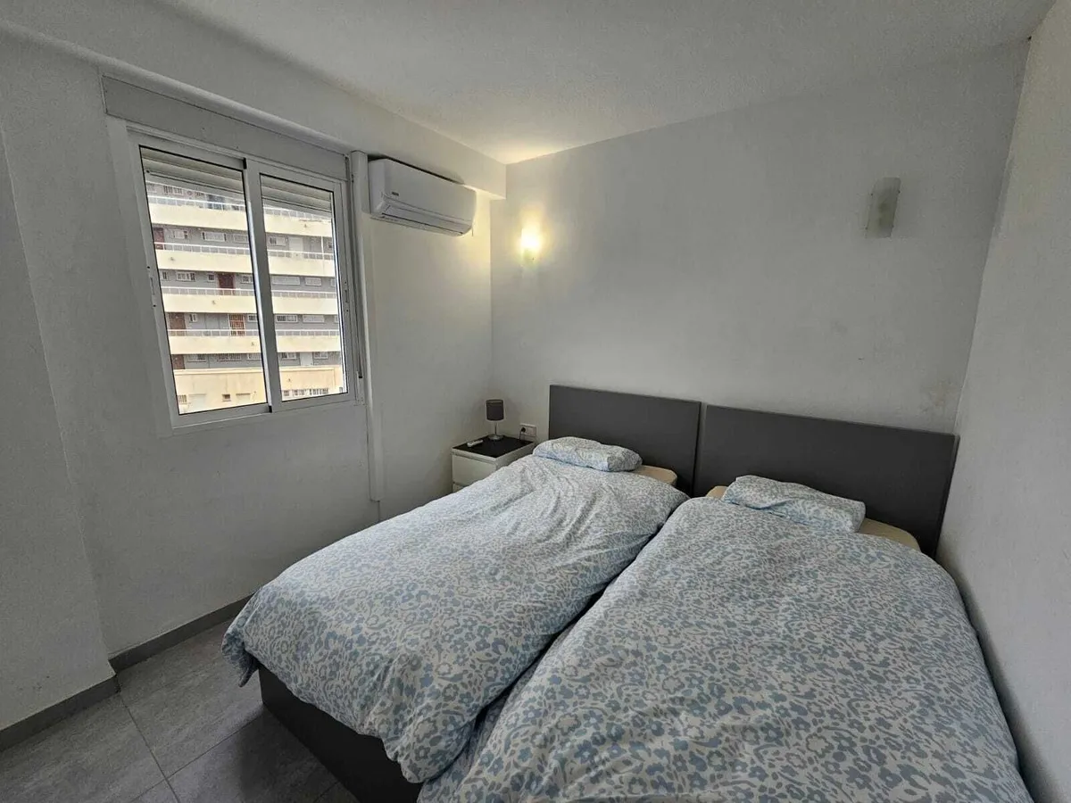 44217873-c8aa-40b8-84b9-221996998870