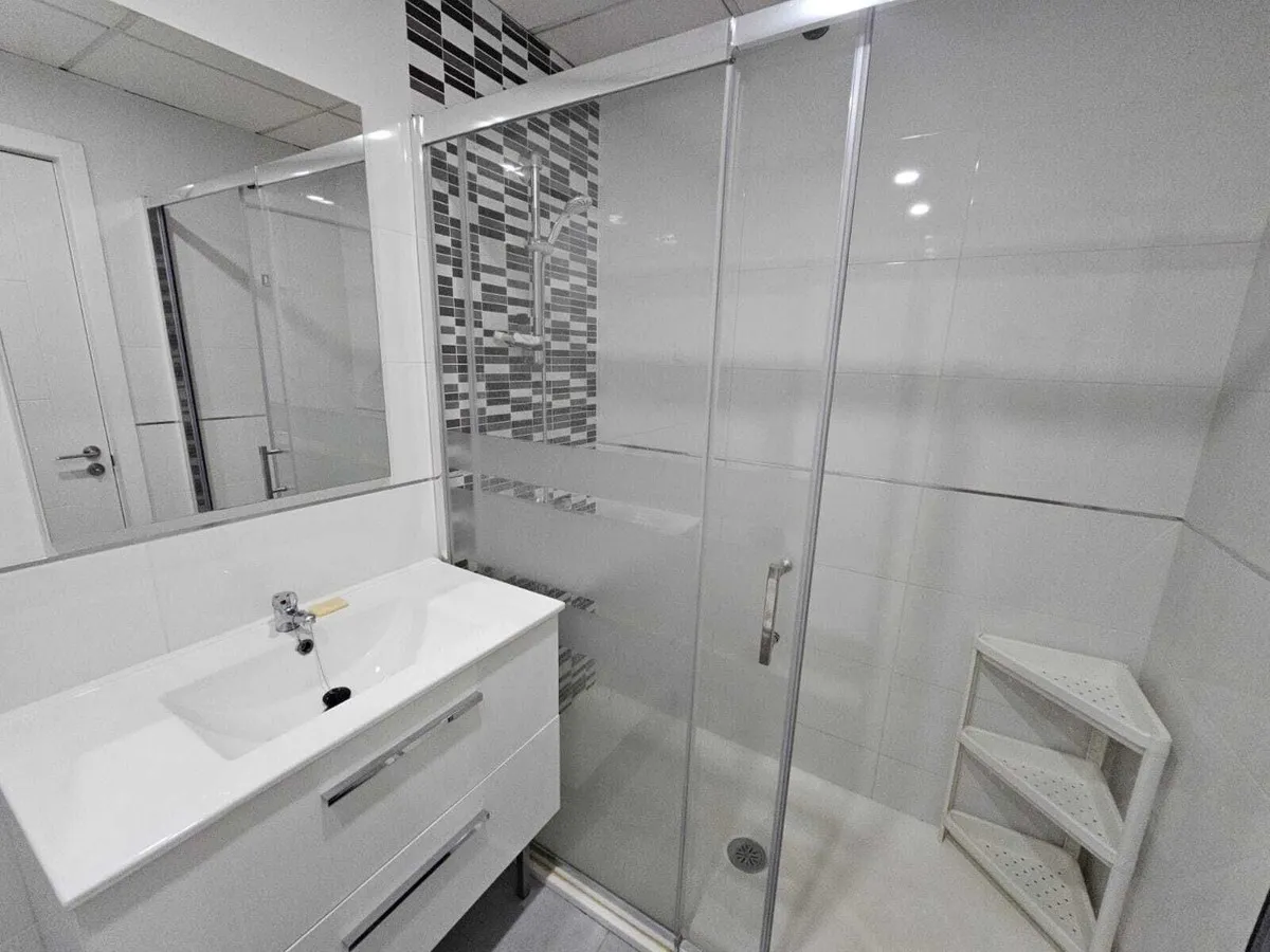 50622775-3043-48f9-b374-bc36c4857e27