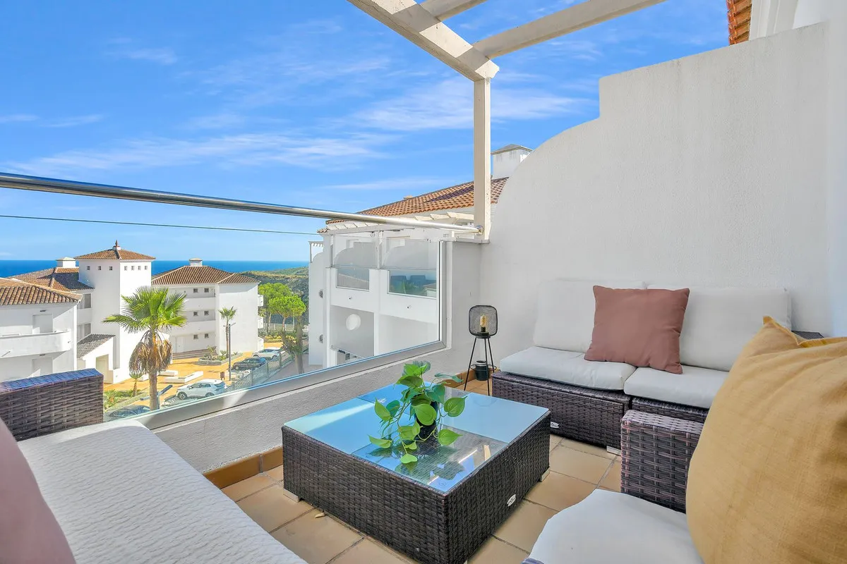 1306bb67-e90b-45fe-9c8c-a386ba6d2ad0