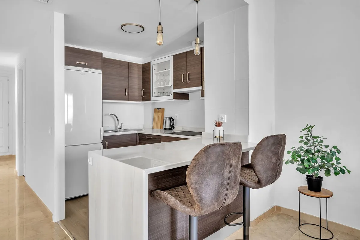 b5a041e9-ee58-4e8b-bc41-540101c8cae0