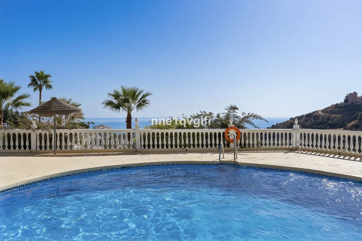 0c7b74c4-c60e-4089-bb5c-45e02ef59cba