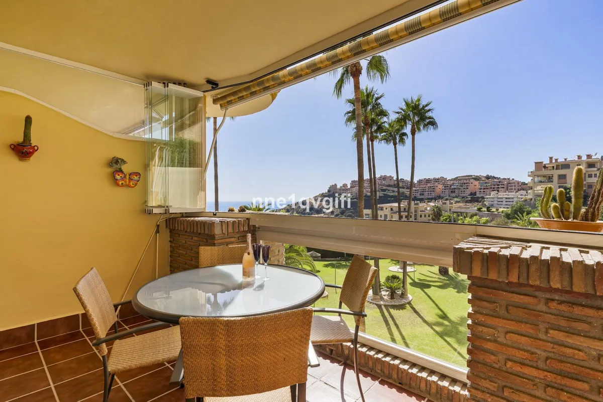 4b919a4e-57bd-4ec2-9ac9-21d022b17257