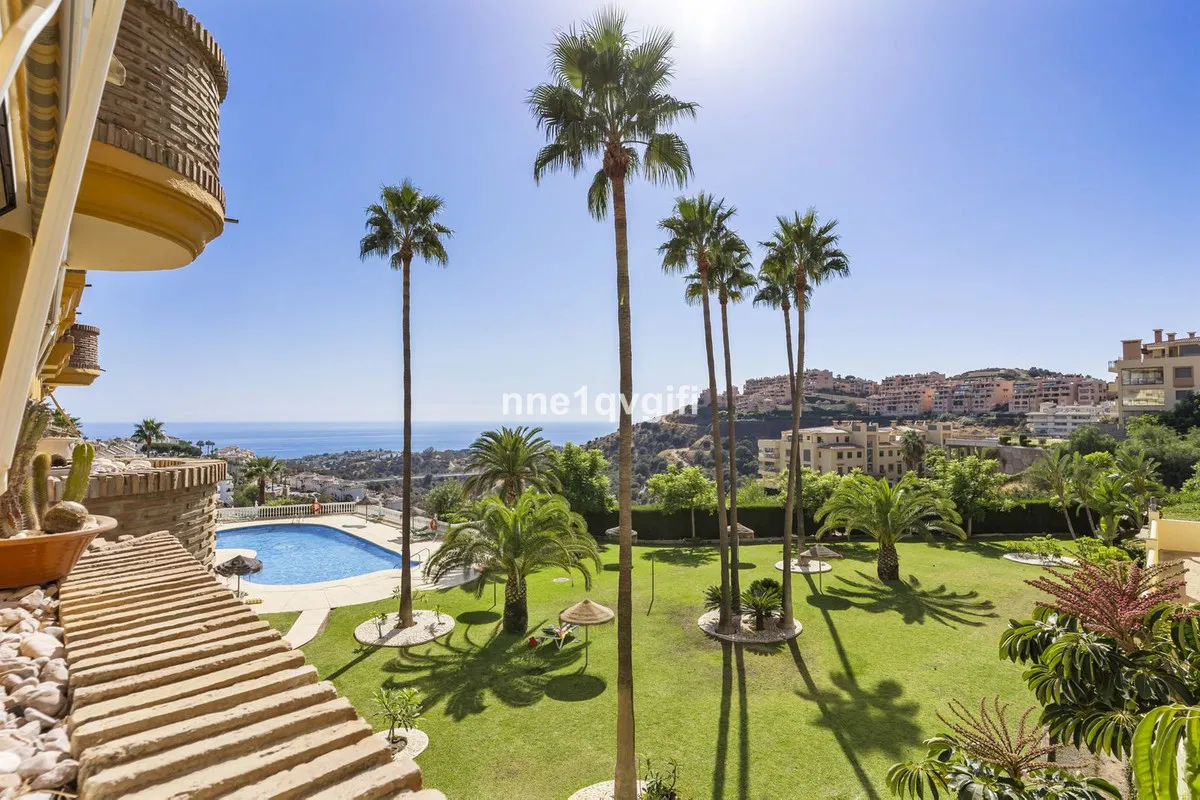 67e89235-c0dd-4574-bd6f-12f55264d103