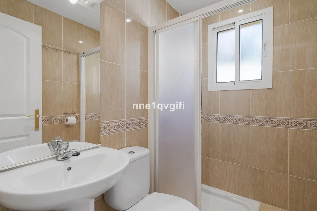 acf5aa7c-2024-4364-aaad-793df4c65bd1