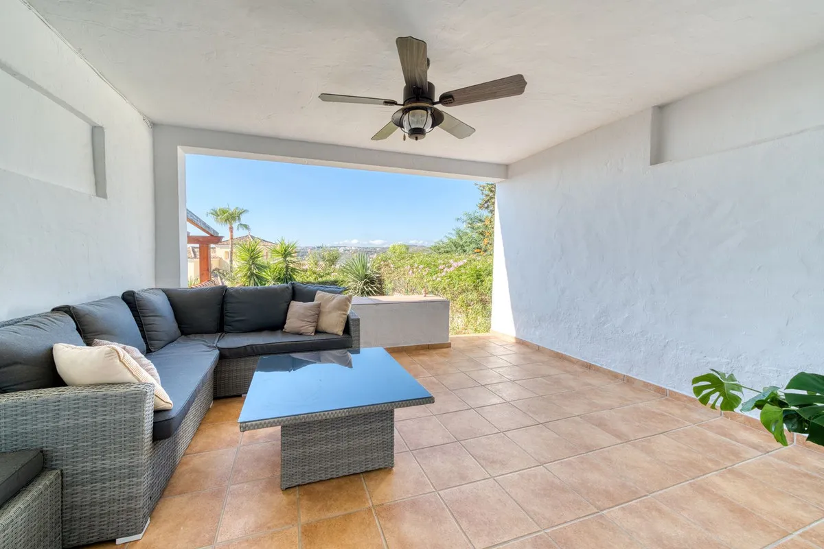 09b53802-e524-4be7-8748-c7253017698e