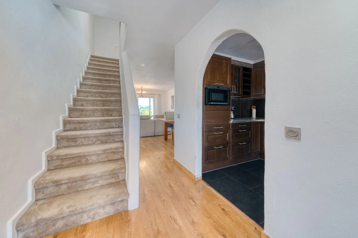 1433bf44-1fab-4095-88a4-826ae744b2a2