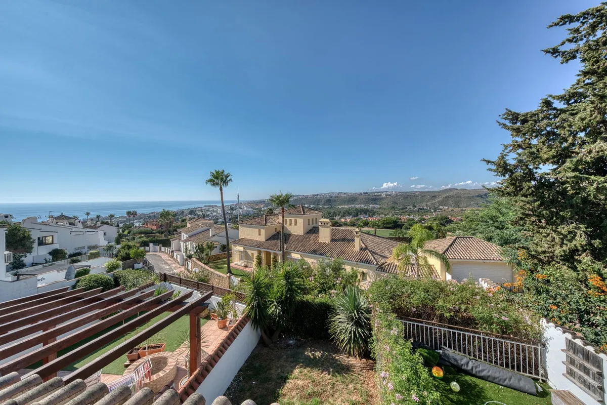 5eaa5e74-f0f5-41c3-94e3-912336a367b8