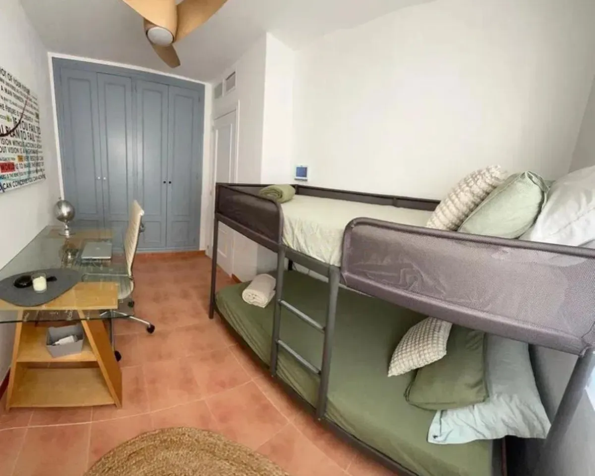 c5df0cc8-5c78-41a7-8427-298b900adec5