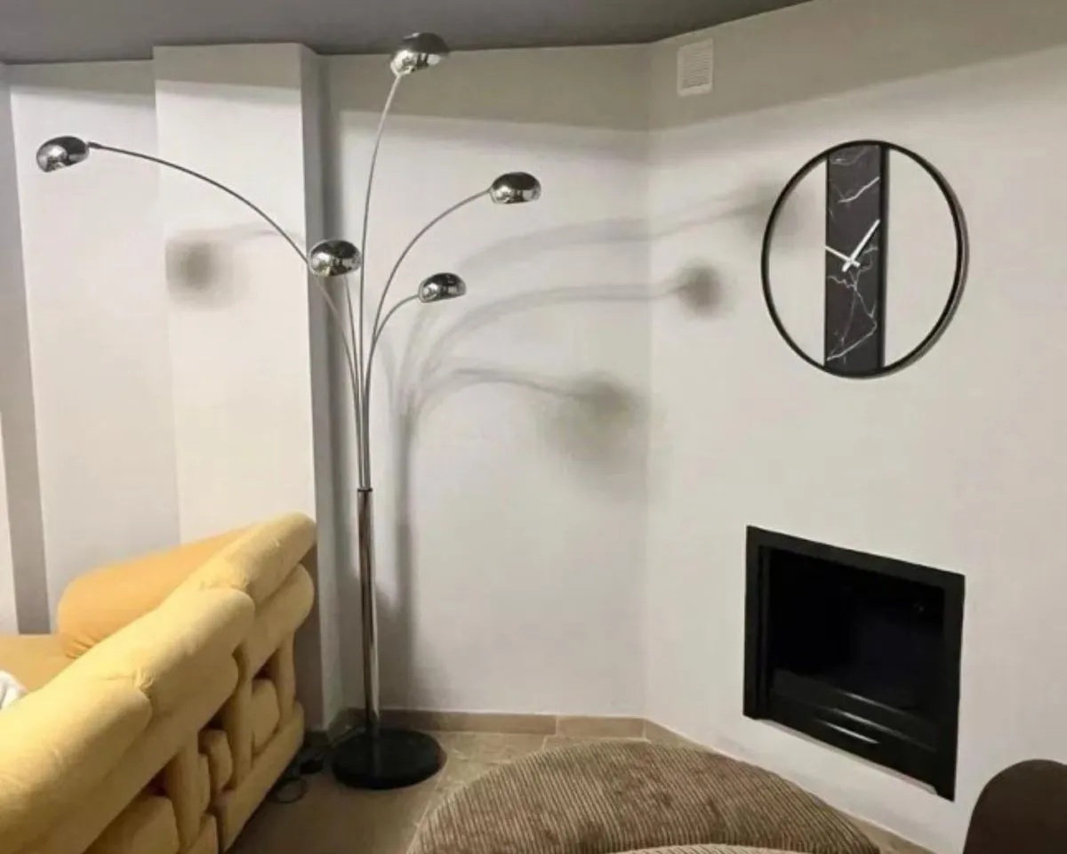 ee45c952-50a4-4bc0-b5d7-254d5453b20d