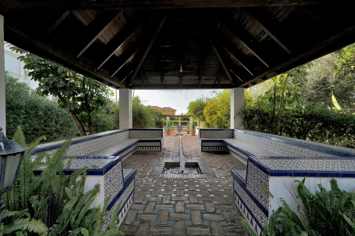 0c70d5e1-76be-4eae-abda-f7252b094398