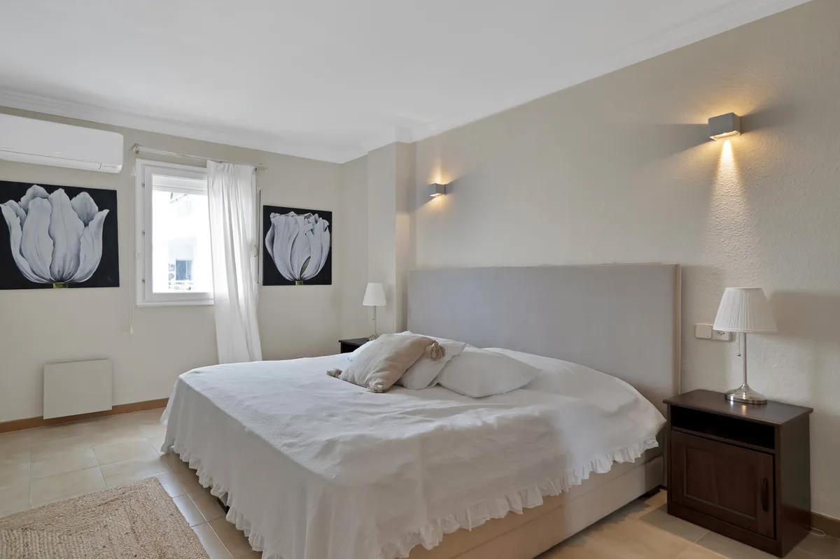 202be952-24f9-4548-8ded-2d7055b6c2e8