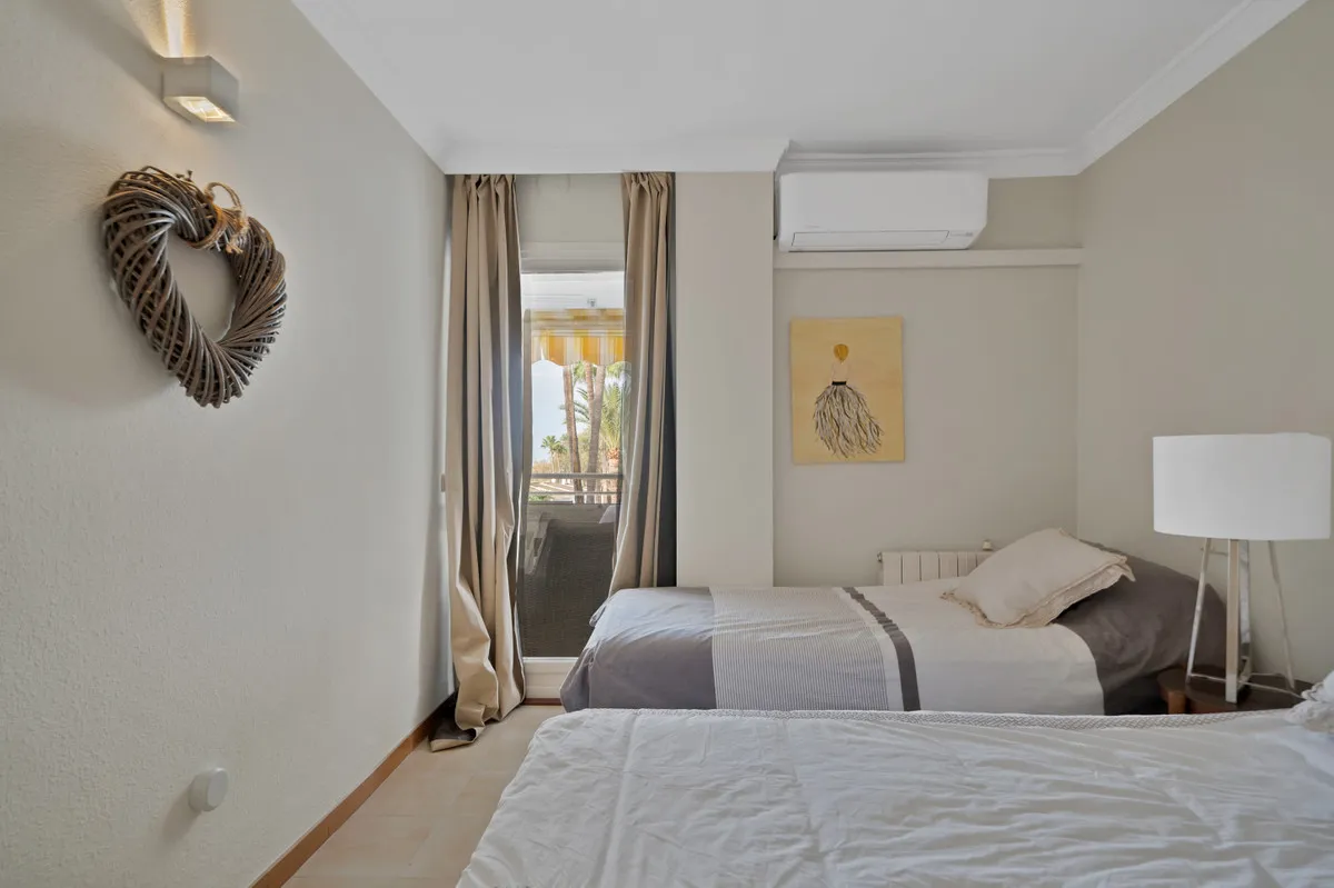 468abd04-e567-4beb-be38-4a4f4339b51e