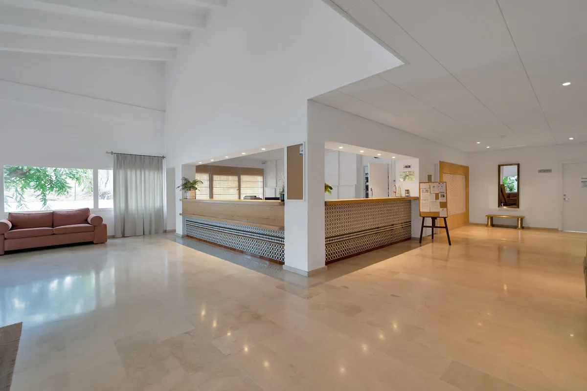 9e200555-f497-47d3-88e5-75cc2c13fea8