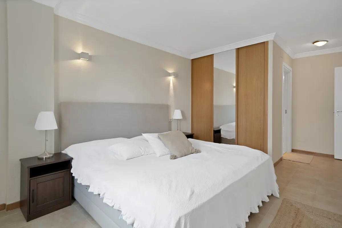 d1364d4f-a7ee-412e-ba34-22a54fb63bd0