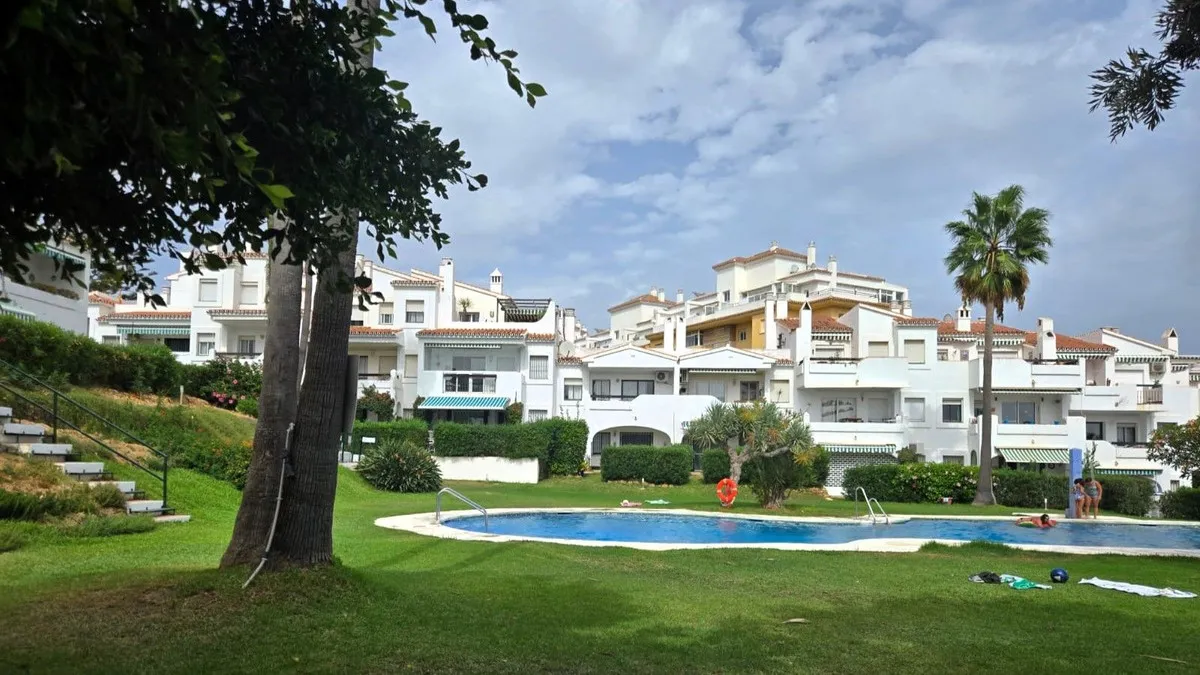 6bdf9ab5-1a06-464e-bc2b-f7eabd91fd34