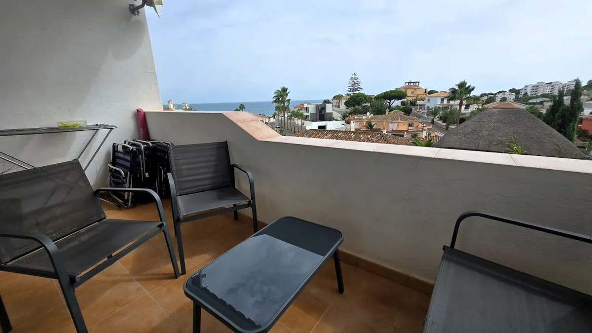 e8de44ce-76a6-4194-be8e-f334c8463d56