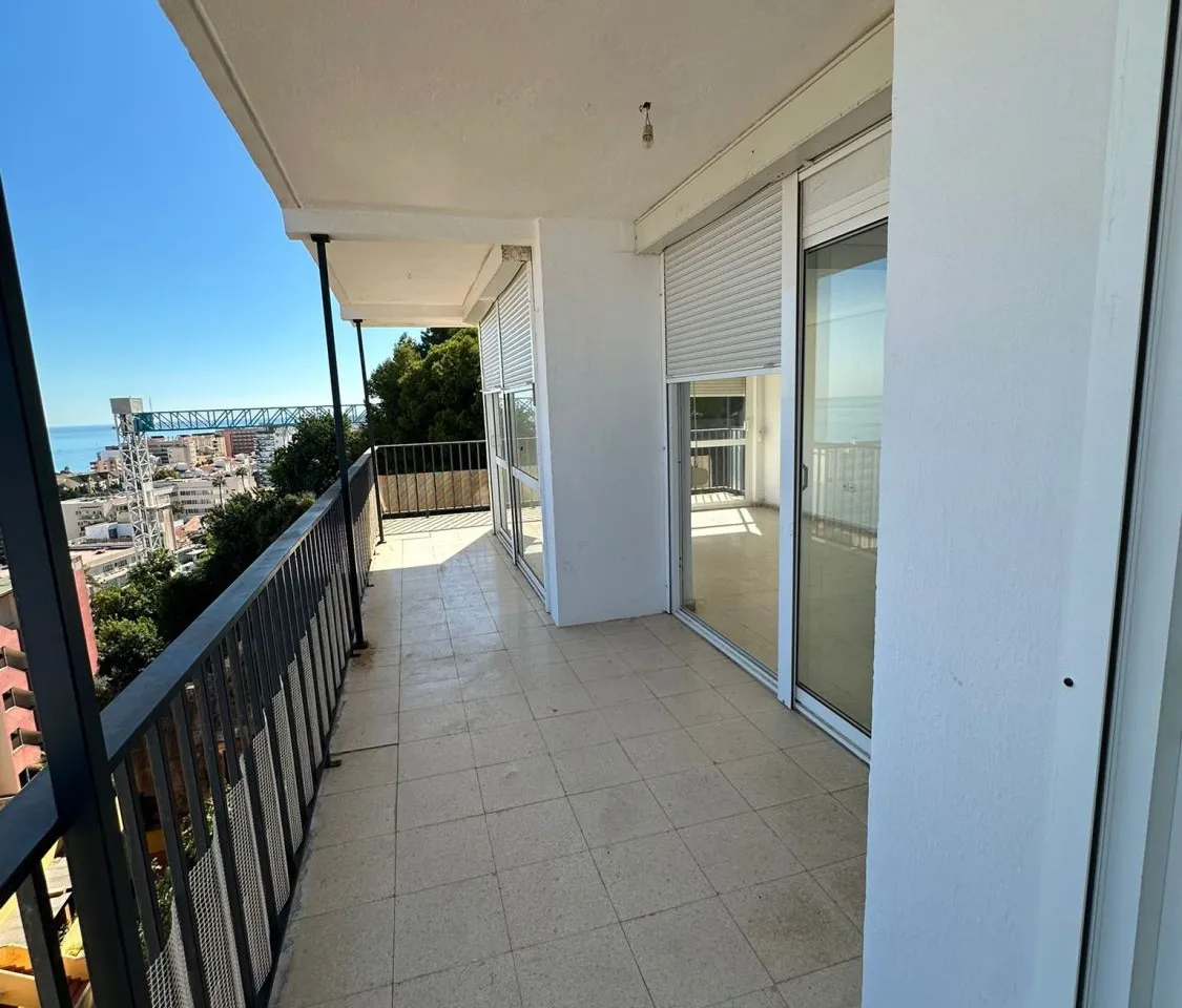 2b1cd649-8eab-445b-b30c-0f0edecf676b