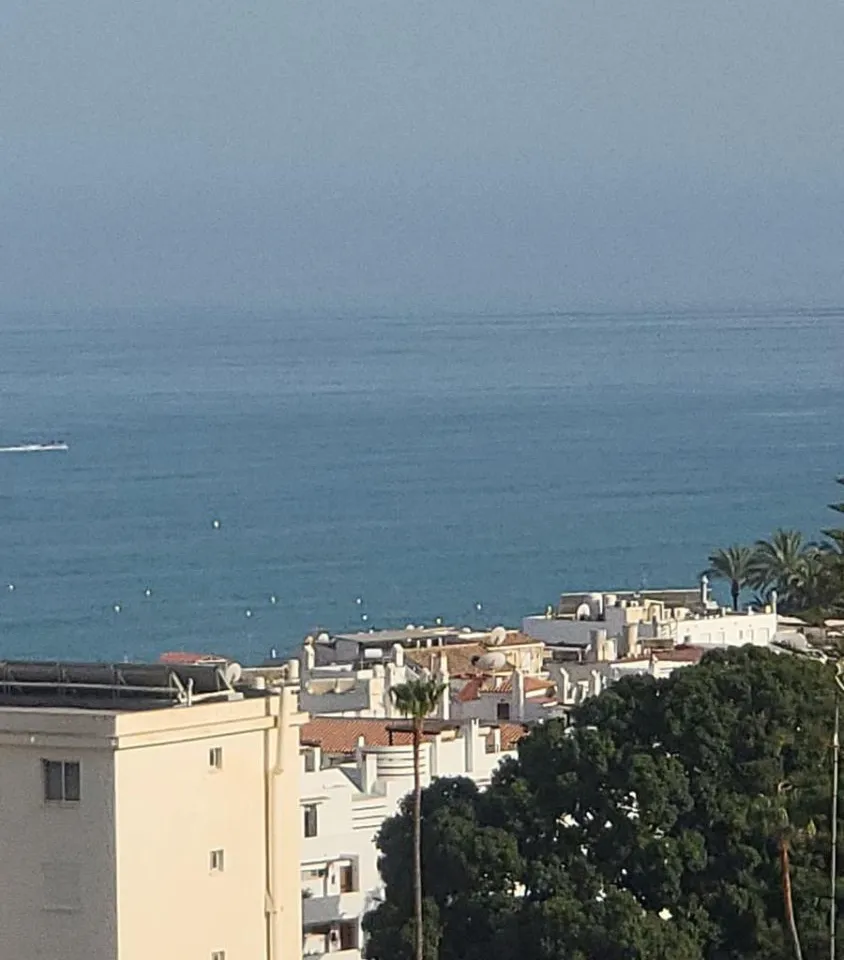 a824cd26-0cbb-492c-bd74-ae3460e2bdf2