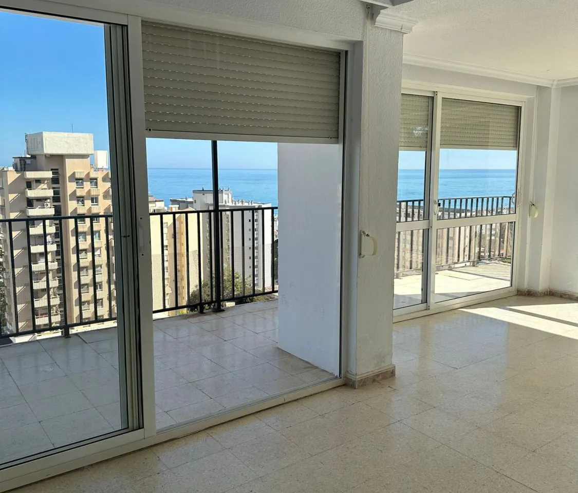 c54e0bf1-e621-439b-80e1-5e2a5c8b3da7